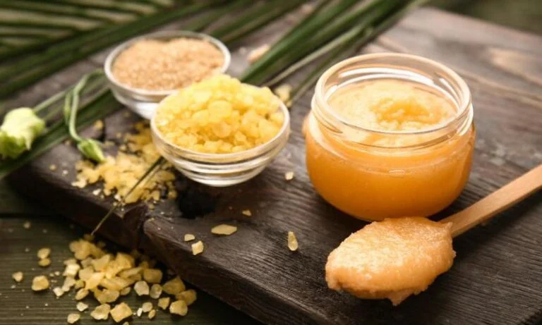 Odkryj tajemnice zabiegu: peeling cukrowy dla gładkiej skóry